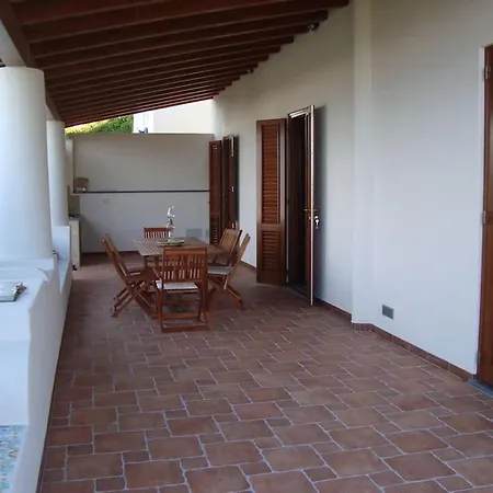 度假居 La Casa Bianca *